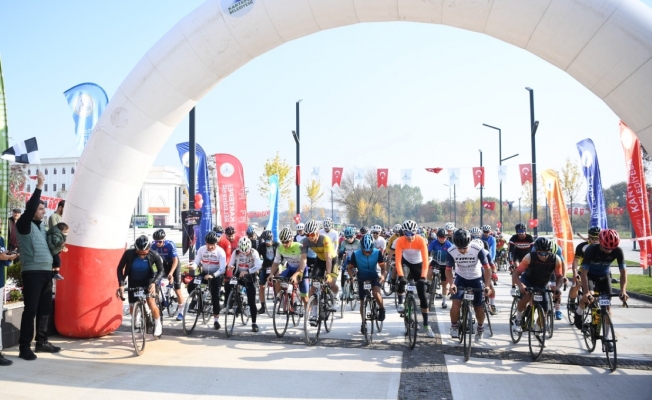 Kartepe'de Muhteşem Bisiklet Yarışı
