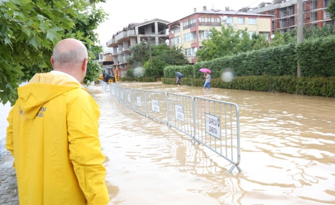 Darıca'yı sel vurdu, 1 kişi öldü, maddi zarar büyük!