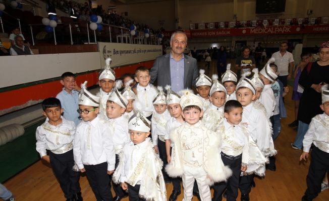 Gebze'de Coşkulu Sünnet Şöleni