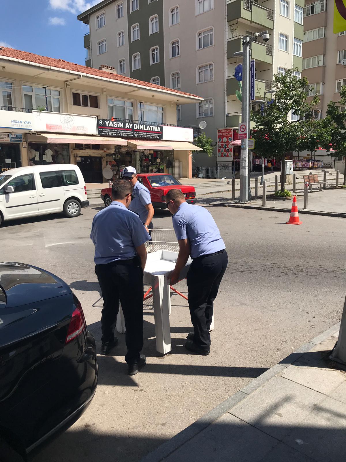 Gebze'de kaldırım işgaline izin yok