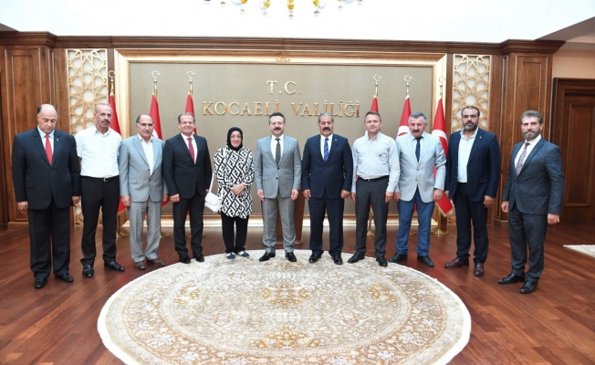 Erzurumlular, Vali Aksoy'u ziyaret  etti