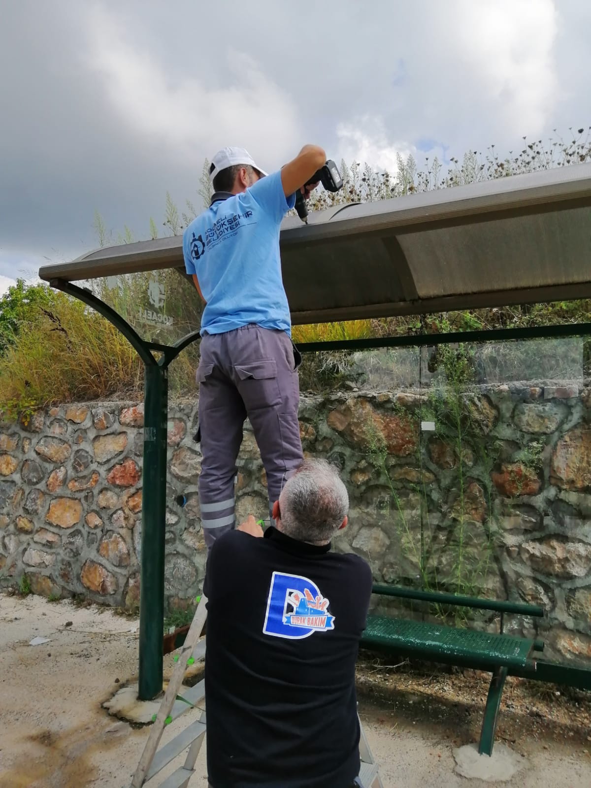 Kocaeli'de tüm duraklar bakımlı ve temiz