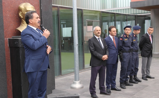 Kaymakam Güler ve Başkan Büyükgöz  Muallimköy'de Bayrak Töreninde