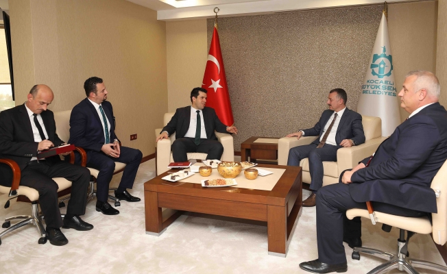 Konuk bakan, Kocaelili yatırımcıları Makedonya'ya davet etti