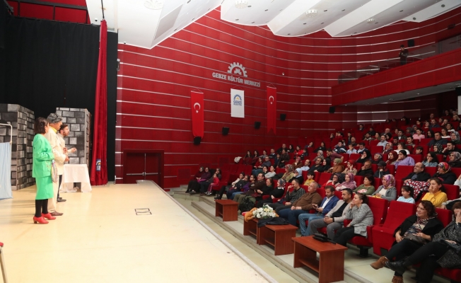 Tiyatro severler GKM'de buluştu