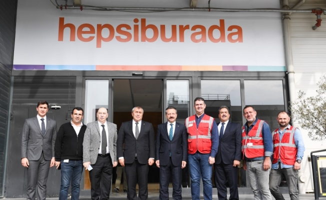 Vali Aksoy'dan  fabrika ziyareti