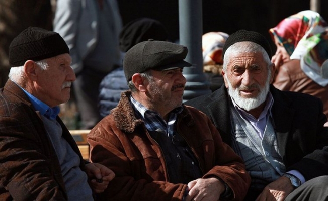 Türkiye'deki Bulgaristan vatandaşları 'yaşam beyannamesi' vermeden emekli maaşlarını alabilecek