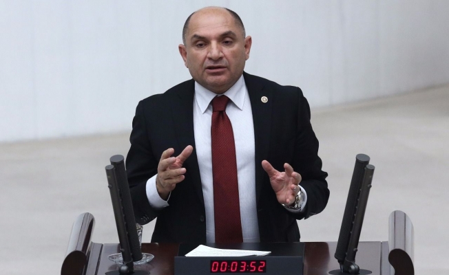 Tarhan, Kocaeli'nin Bitirilemeyen Şehir Hastanesi'ni Sağlık Bakanı'na Sordu