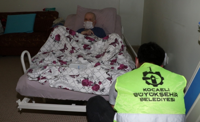 Hasta karyolasının tamiratını da Büyükşehir yapıyor