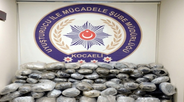 Kocaeli'de uyuşturucu operasyonu: 60 kişi yakalandı, 17 kişi tutuklandı
