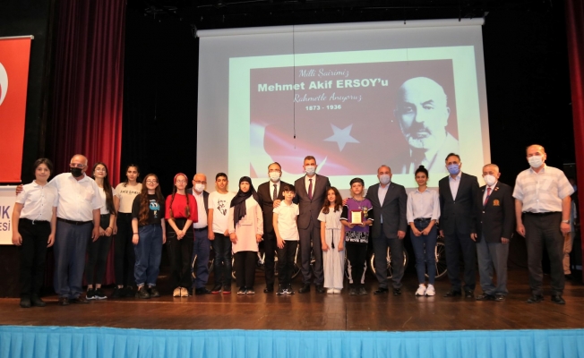 'Mehmet Akif'e Mektup Var' Yarışması Ödül Töreni Gerçekleştirildi