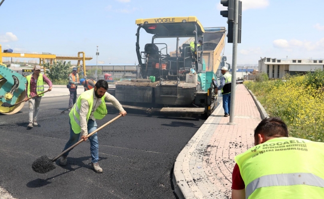 Gebze Oto Sanayi'nin alternatif girişine asfalt