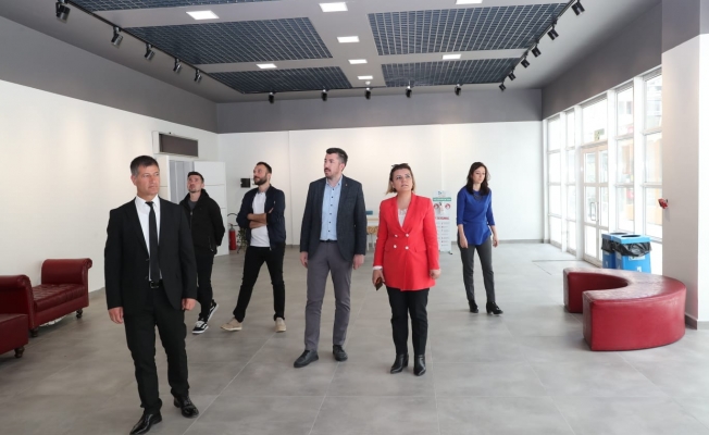 İzmit Belediyesinin ikinci sanat galerisi geliyor