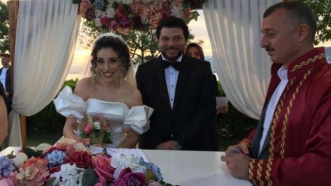 Başkan Koyun'un kızı dünya evine girdi