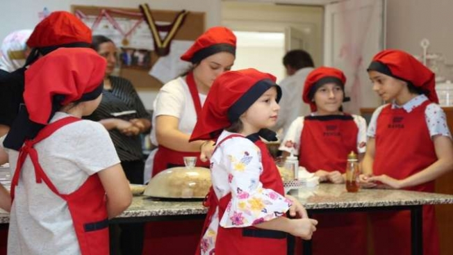 Yaz tatiliyle beraber pastacılık kursu başlıyor