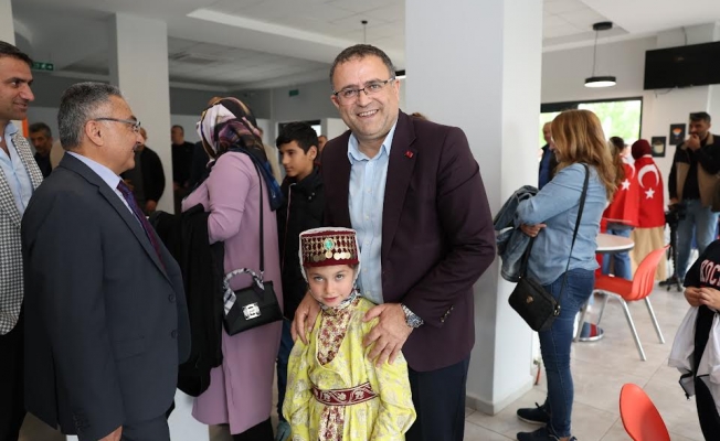 Derince'de 19 Mayıs şölen havasında kutlanıyor