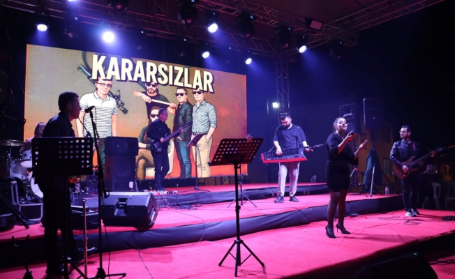 Kapanca Sokak Festivalinde Kararsızlar'dan unutulmaz gece
