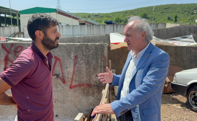 İzmit Belediyesi Kurban Pazarı'ndaki kumpası ifşa etti!