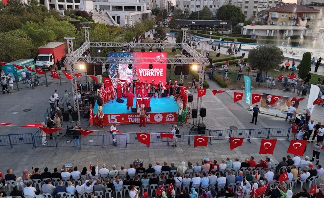 Gebze'de 15 Temmuz Coşkusu
