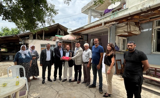 İzmit Belediyesinden Kıbrıs Gazilerine anlam yüklü ziyaret