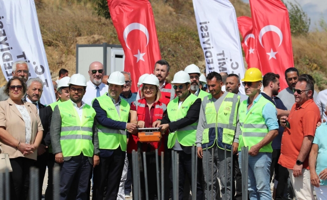 İzmit Belediyesi pati dostları için yaşam alanının temelini attı