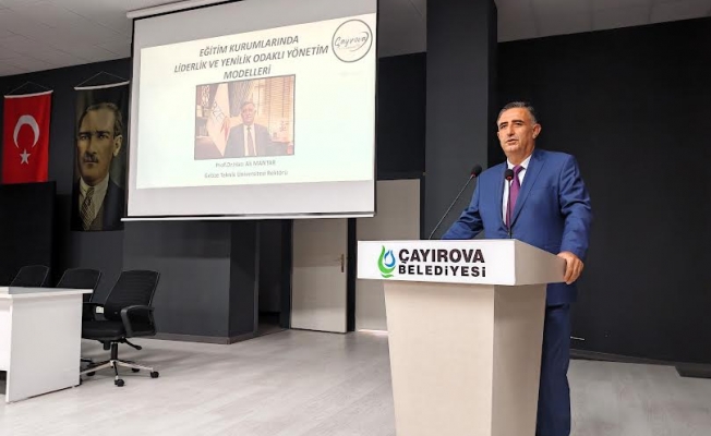 GTÜ Rektörü Çayırova'daki söyleşide konuştu