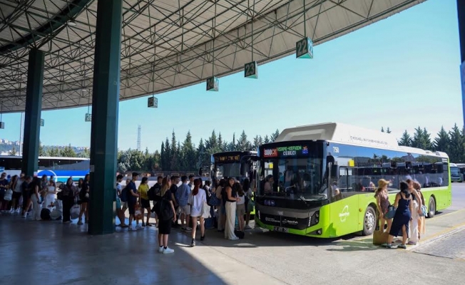 Kocaeli Büyükşehir'in 800CK hattı yolcu rekoru kırdı;3 bin 348 sefer, 105 bin yolcu