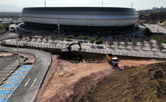 Kocaeli Stadı'nın çevresinde hummalı çalışma