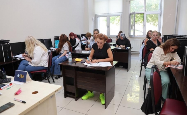 Yabancı dil KO-MEK'le öğreniliyor