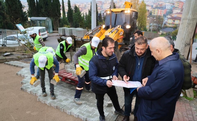 Başkan Büyükgöz Adem Yavuz mahallesi'nde üstyapı çalışmalarını yerinde inceledi