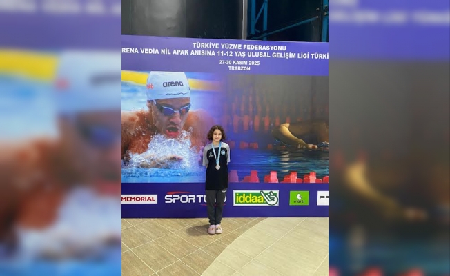 Çayırovalı yüzücüden 4 madalya birden