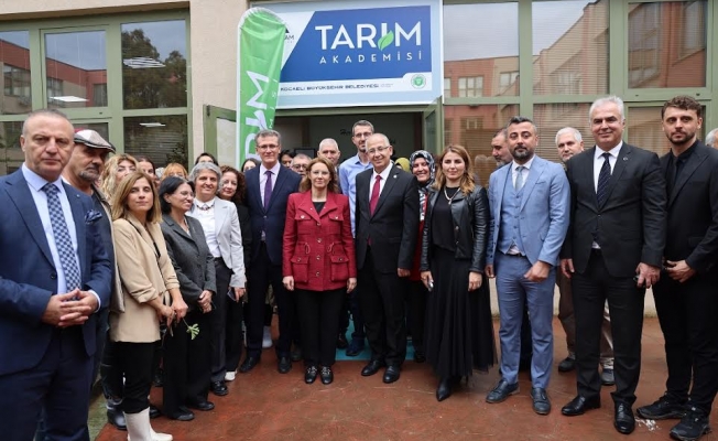 Büyükşehir'le güçlü istihdam kariyer yolu açıyor