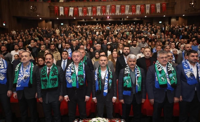 Büyükakın, Aşık Sümmani#039;yi anma programına katıldı