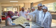 Vali İlhami Aktaş, Pişmaniye üreticilerini ziyaret etti