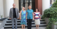 İzmit Belediyesinden ücretsiz refakatçi hizmeti için iş birliği girişimi
