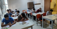 Üniversite hayali kuran gençlere Darıca Belediyesi’nden destek