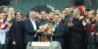 Tarihi maç öncesi Milli Takım'a moral verdiler