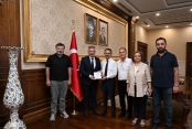 Kocaeli Trabzonlular Derneğinden Vali Aktaş’a ziyaret