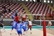 Gebze Belediyesi Voleybol takımı’ndan Galatasaray’a karşı büyük zafer