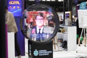 Turgut Özal hologram yöntemiyle Bilişim Fuarı’nda